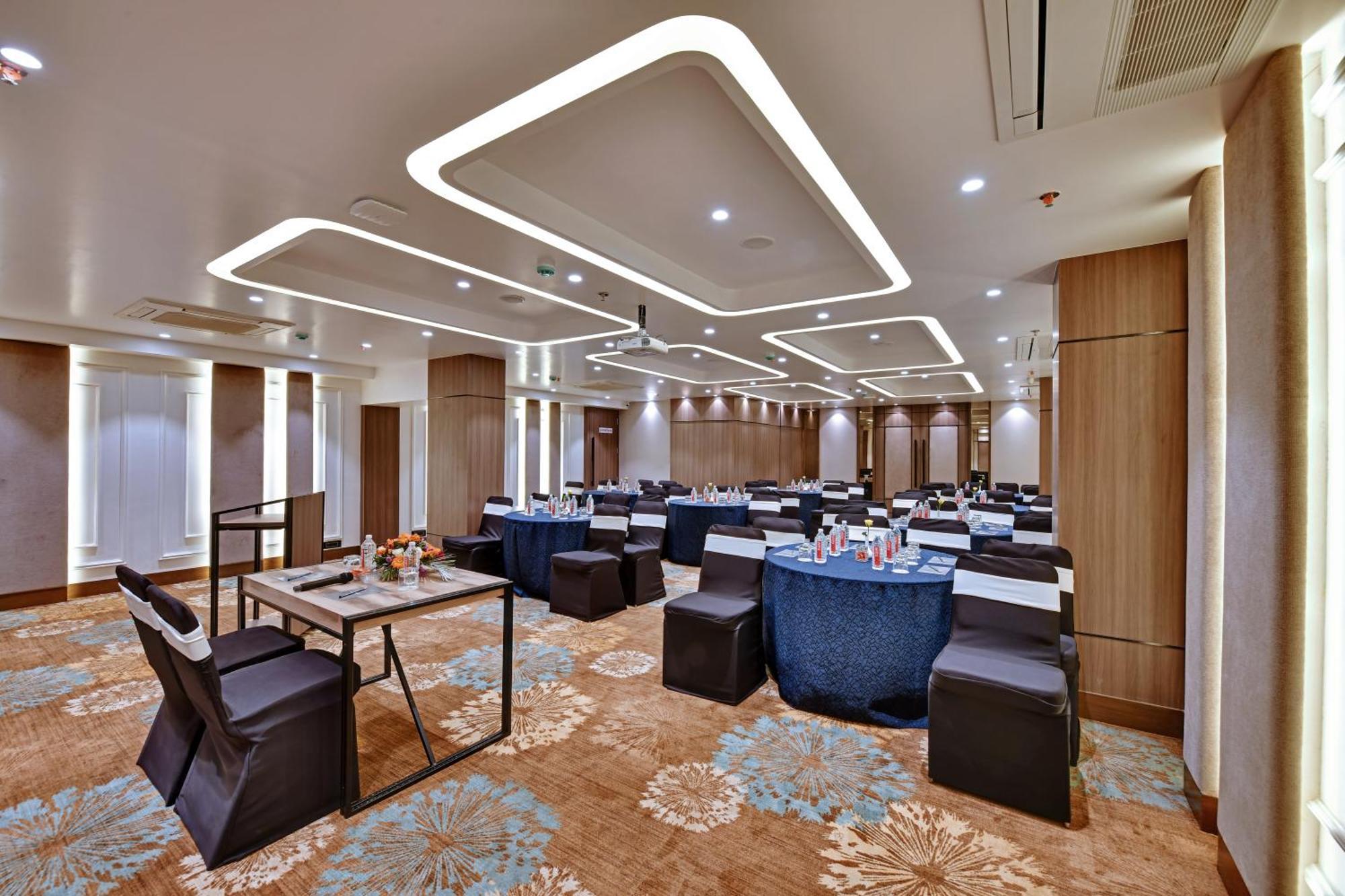 Click Hotels Andheri Midc Bombay Esterno foto