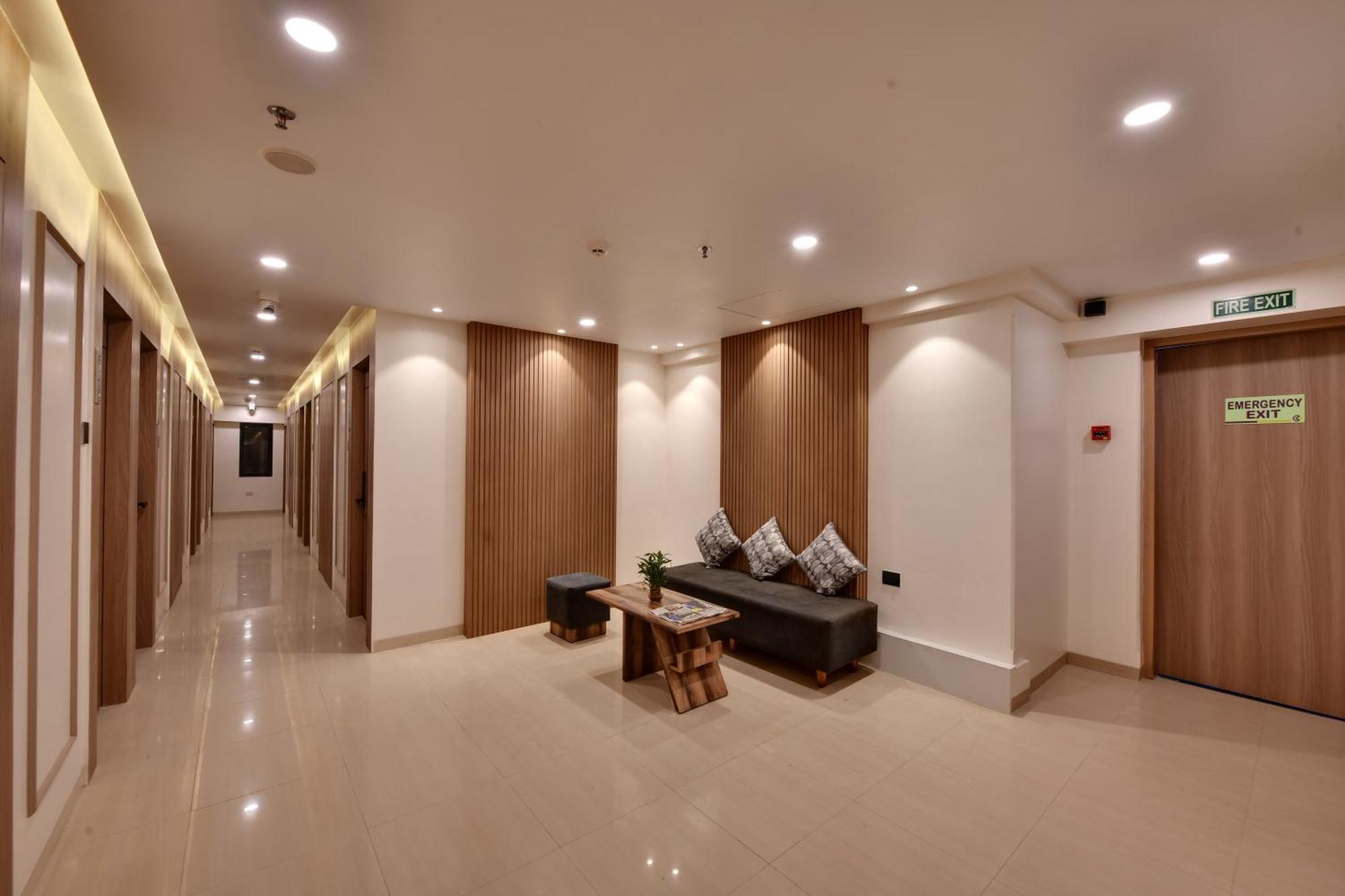 Click Hotels Andheri Midc Bombay Esterno foto