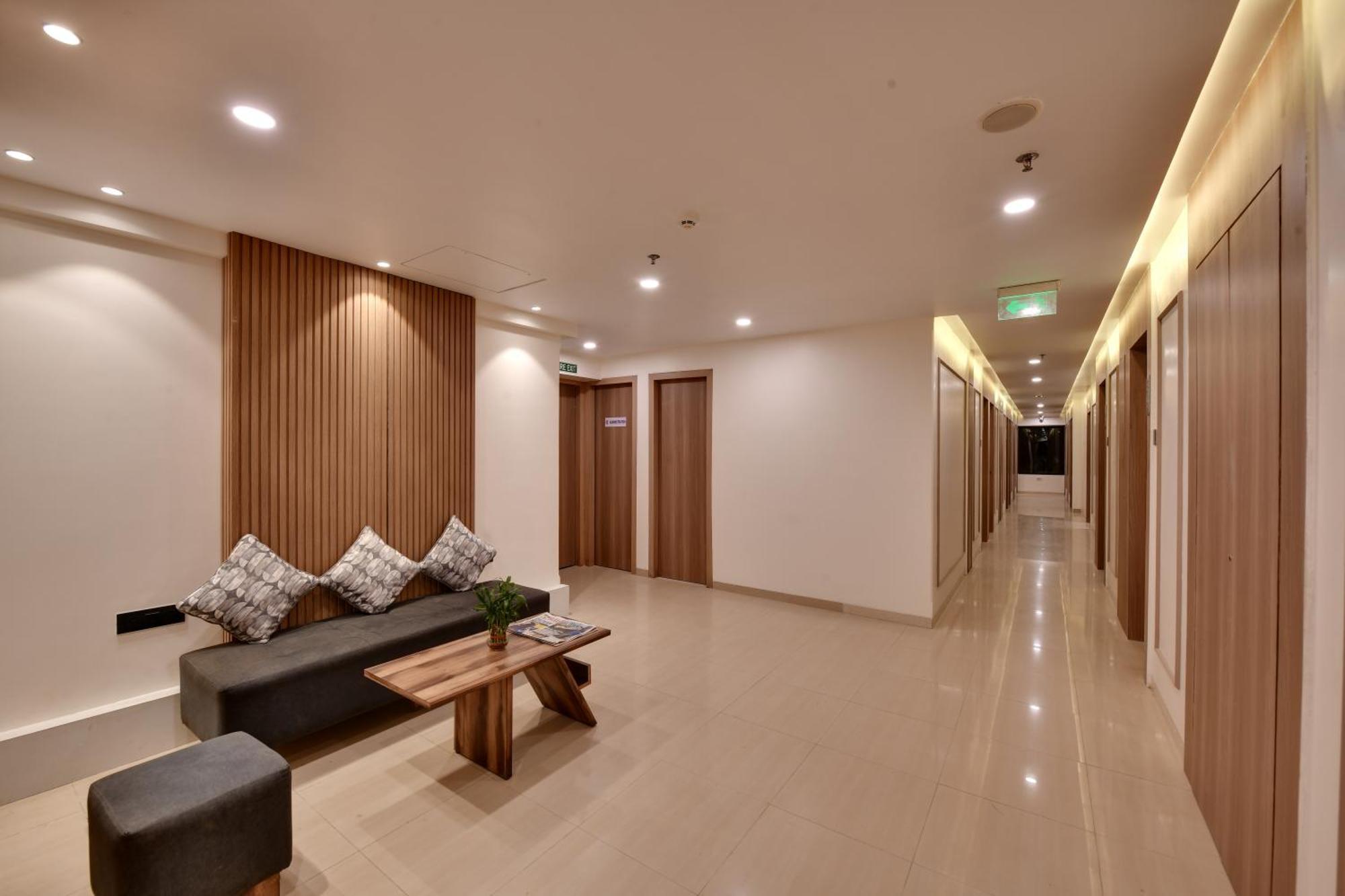 Click Hotels Andheri Midc Bombay Esterno foto
