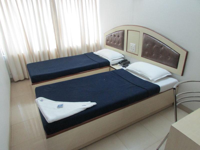 Click Hotels Andheri Midc Bombay Esterno foto