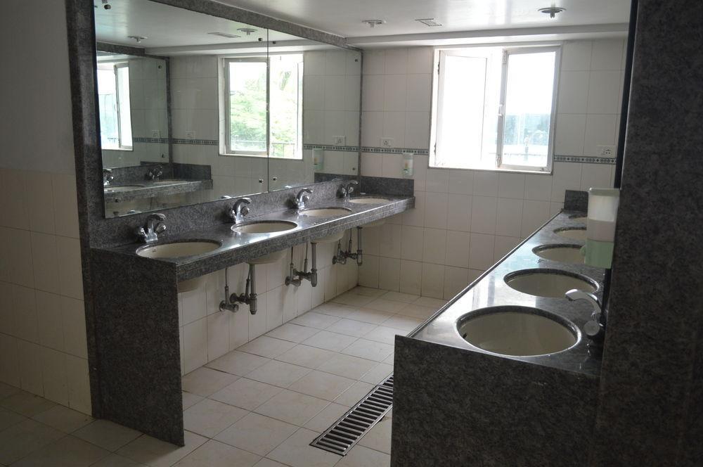 Click Hotels Andheri Midc Bombay Esterno foto