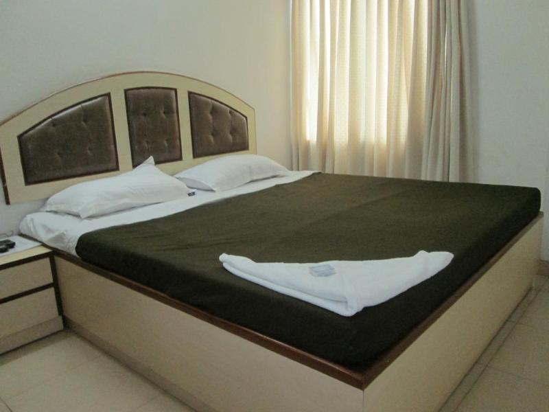 Click Hotels Andheri Midc Bombay Esterno foto